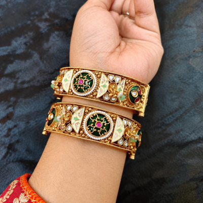 Heritage Kundan & Pearl Minakari Gold-Plated Bangle Set